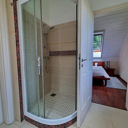 Sajkod-az Oeboel Csendje Apartament *